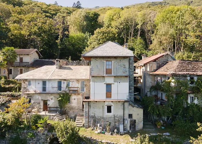 The Marenca Of Mozzola Apartament